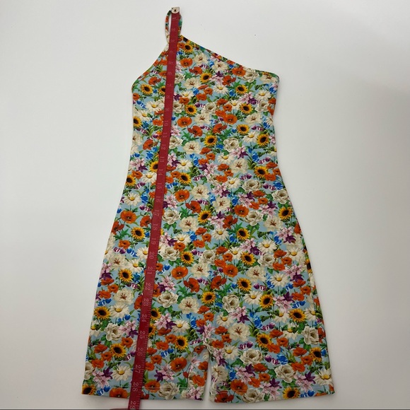 Zara Floral One Shoulder Romper - Picture 5 of 10